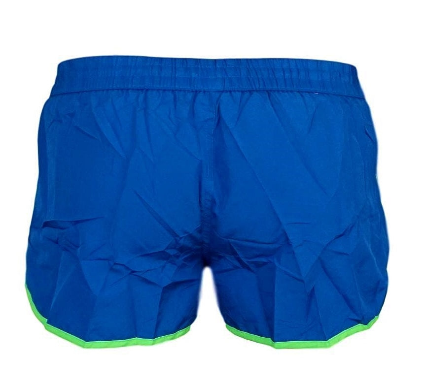 High-quality image of shortshort royal