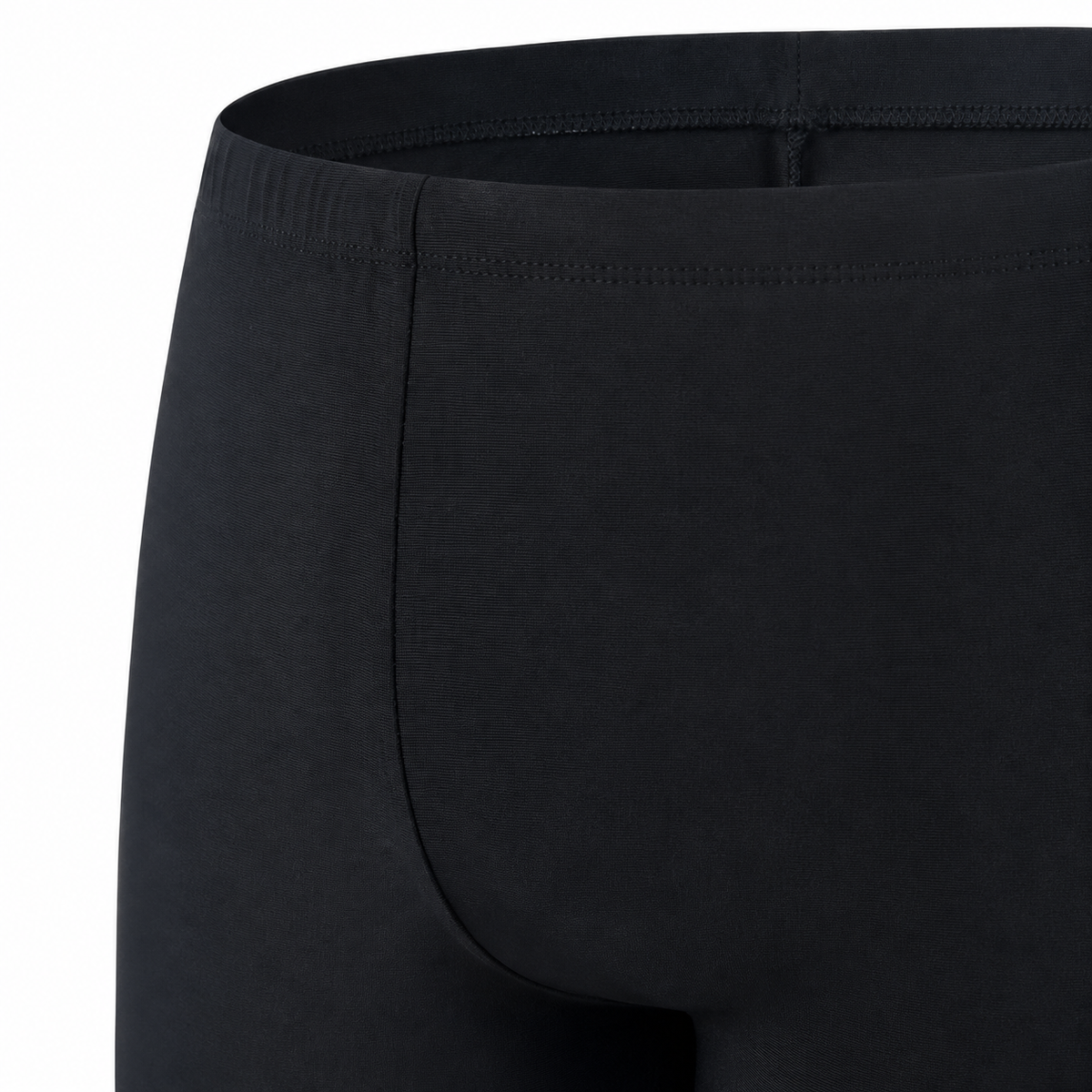 Zwemboxer Shadow Stripe zwart – detail van gladde tailleband en gebogen voornaad
